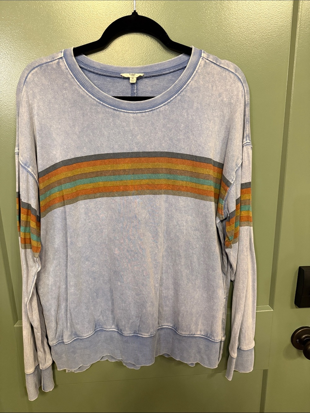 Light Blue Retro Stripe Women's lightweight sweatshirt
